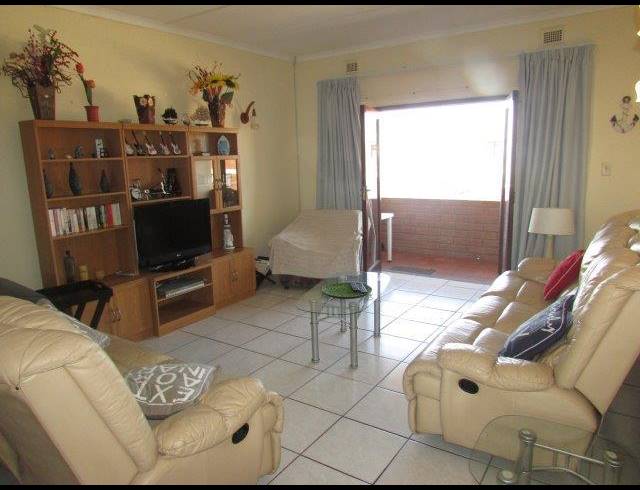 2 BEDROOM APARTMENT FOR SALE IN ST MICHAELS ON SEA